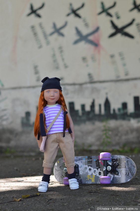 Майя и скейт. Zwergnase Ann-Maya