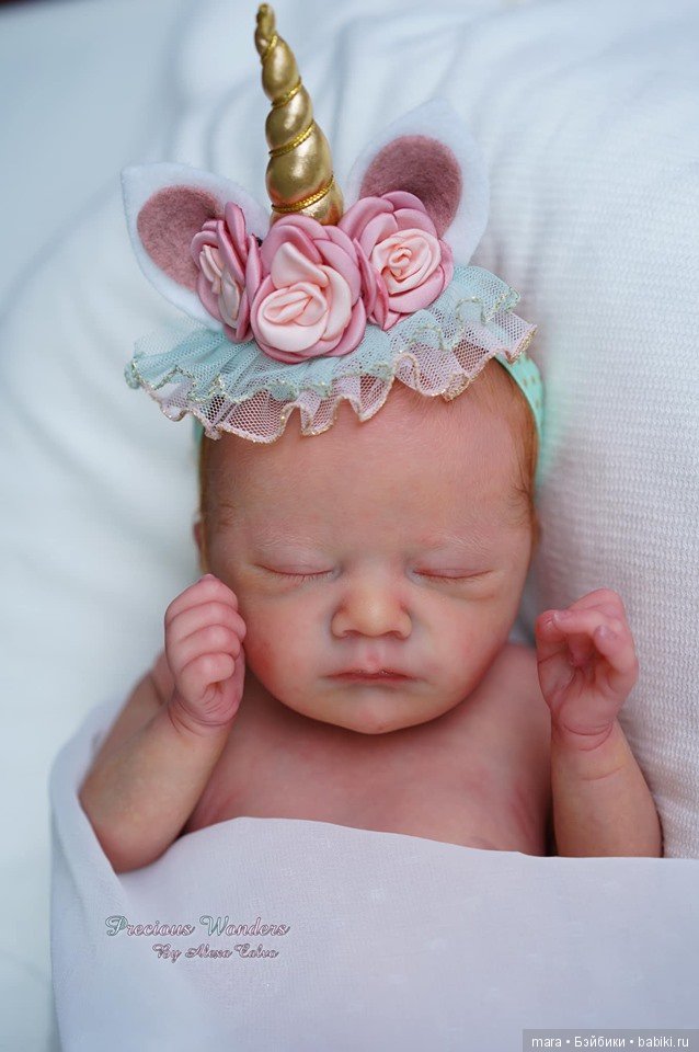 Charlotte скульптора Laura Lee Eagles, автор прототипа Alexa Calvo