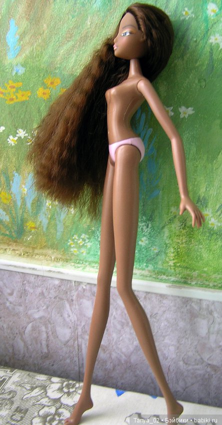 Куколки Hi Glamm - яркие длинноногие модницы