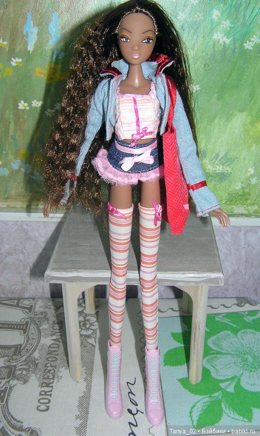 Куколки Hi Glamm - яркие длинноногие модницы