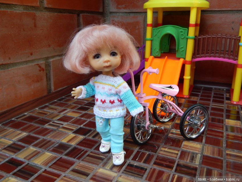 Николь и велосипед — Куклы Nikki Britt (Никки Бритт): авторские BJD (БЖД) (фото 10)
