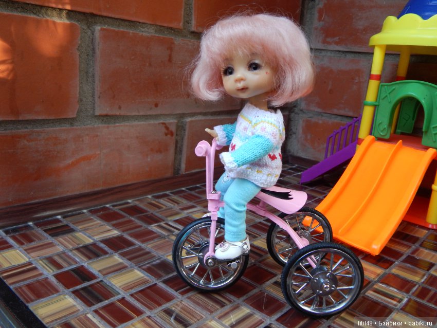 Николь и велосипед — Куклы Nikki Britt (Никки Бритт): авторские BJD (БЖД) (фото 8)