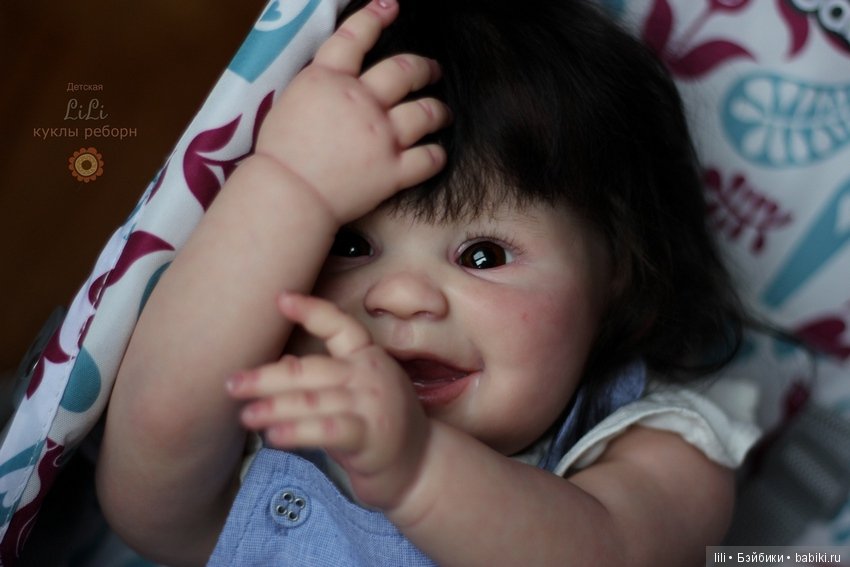 Улыбающаяся малышка Джулиана (фото 6)
