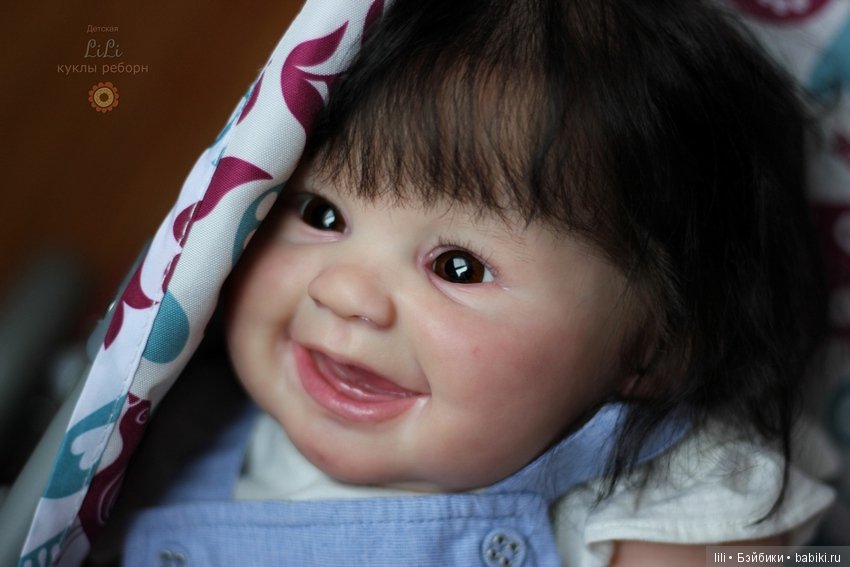 Улыбающаяся малышка Джулиана (фото 3)