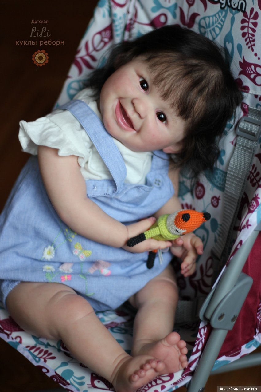 Улыбающаяся малышка Джулиана (фото 8)