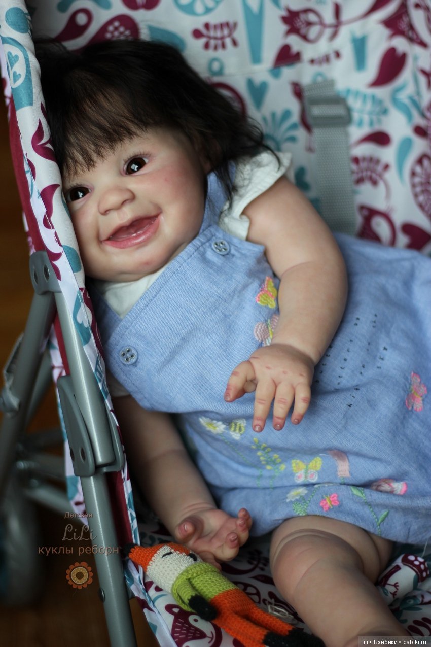Улыбающаяся малышка Джулиана (фото 10)