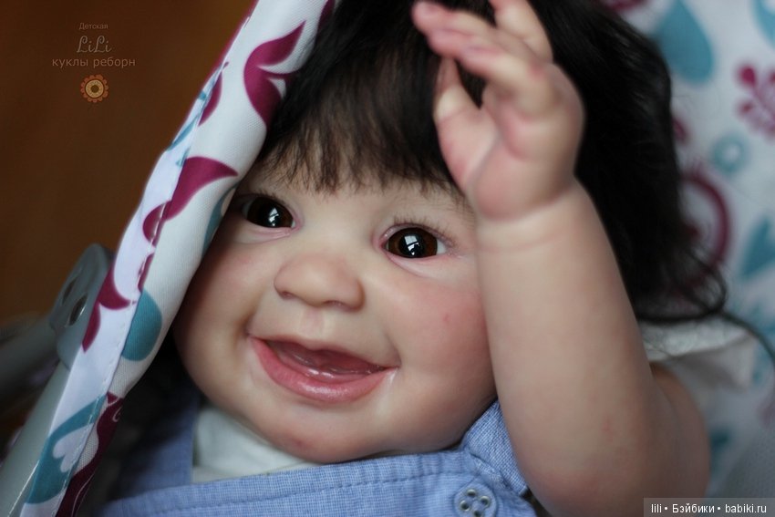 Улыбающаяся малышка Джулиана (фото 4)