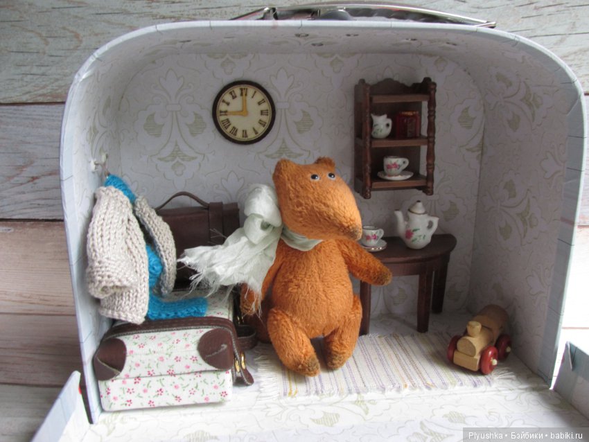 Лис Люк и его домик - чемодан (фото 3)