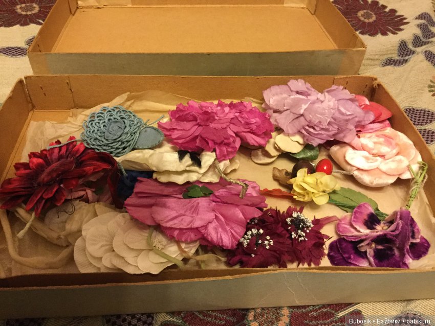 Околокукольное. Коллекция открыток и цветов из галереи Лафайет