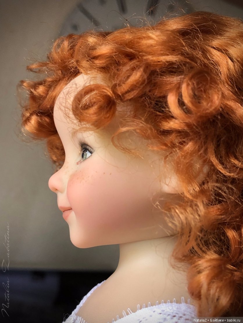 Новенькая, тоже маленькая и (а как иначе?) опять рыженькая