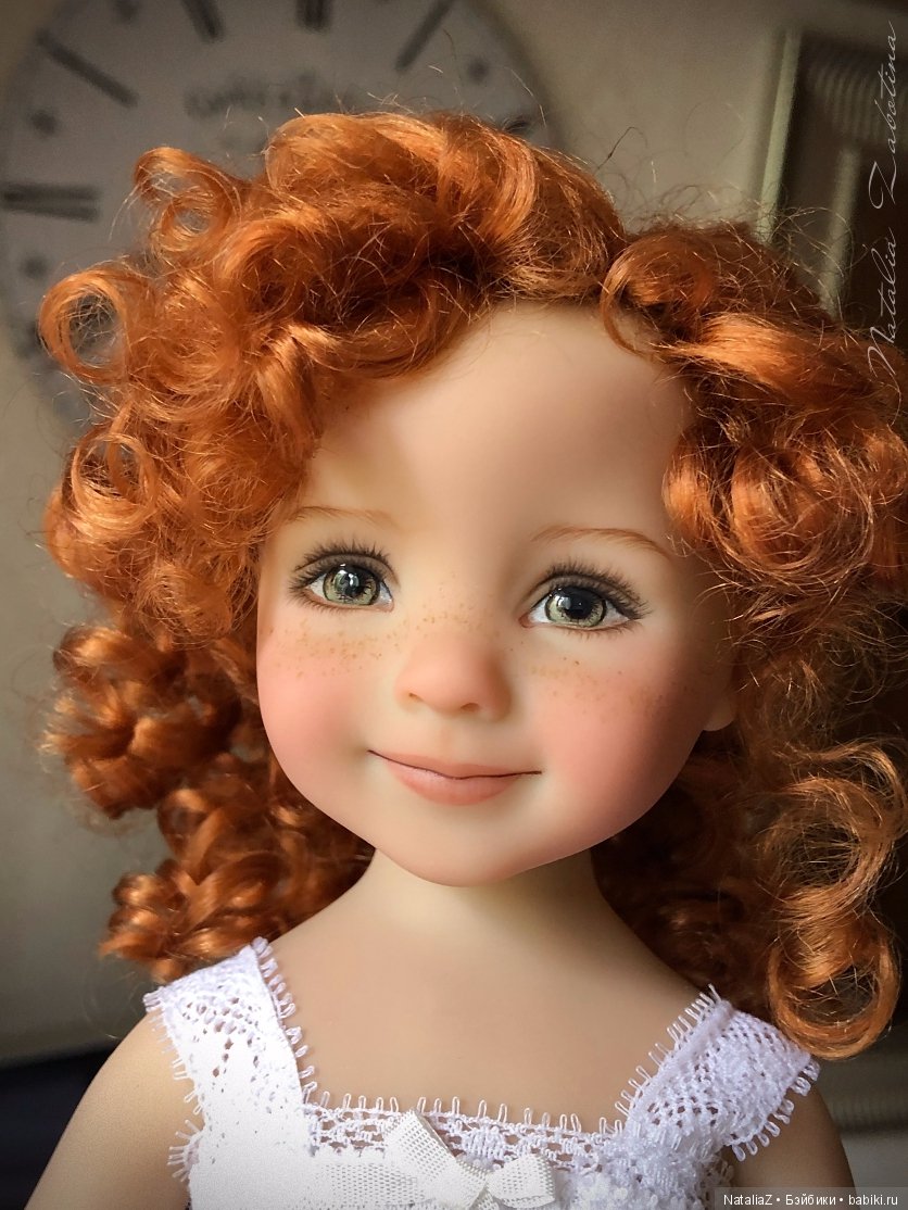 Новенькая, тоже маленькая и (а как иначе?) опять рыженькая