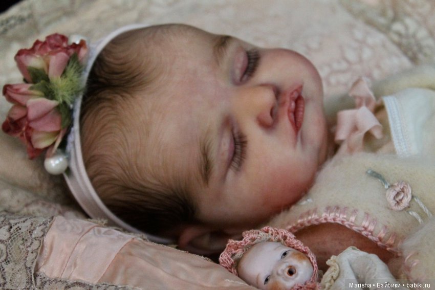 Rosalie скульптора Olga Auer, автор прототипа LaDonna Brooks Briggs