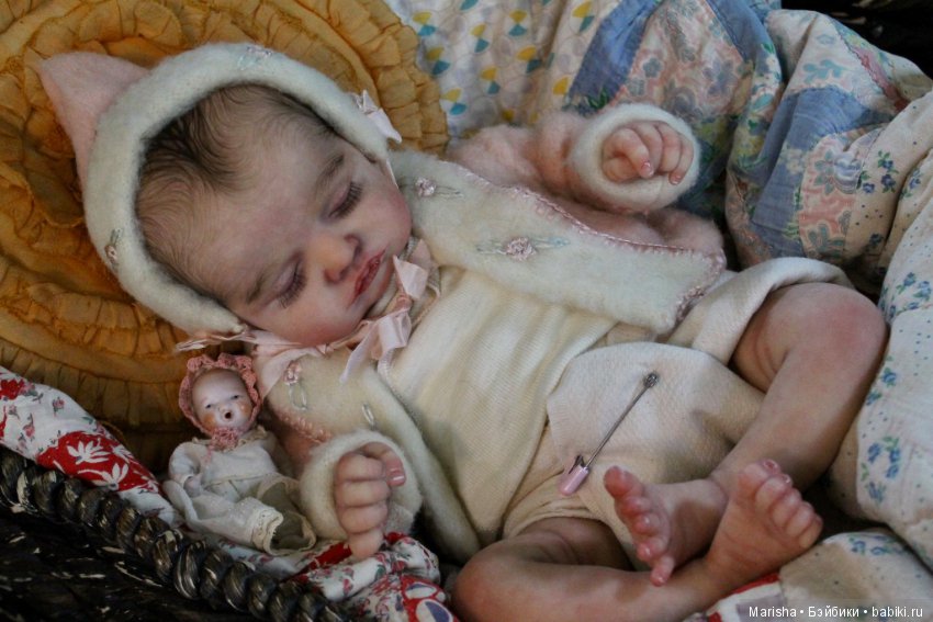 Rosalie скульптора Olga Auer, автор прототипа LaDonna Brooks Briggs