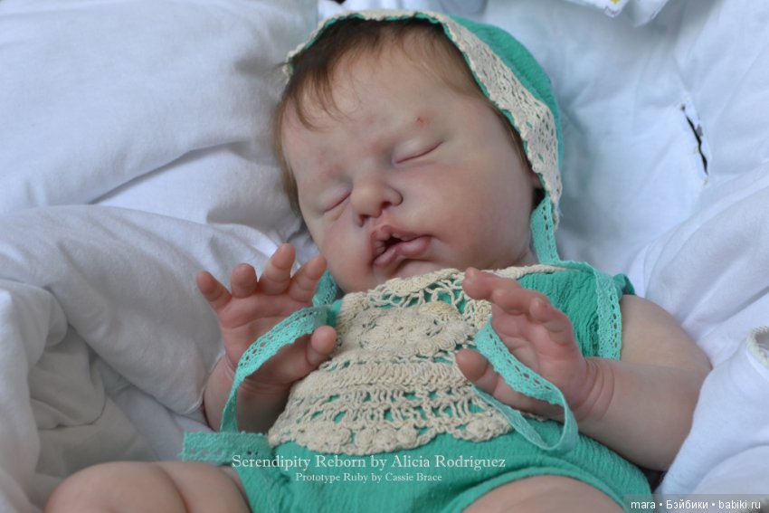 Ruby скульптора Cassie Ann Brace, автор прототипа Alicia Rodriguez