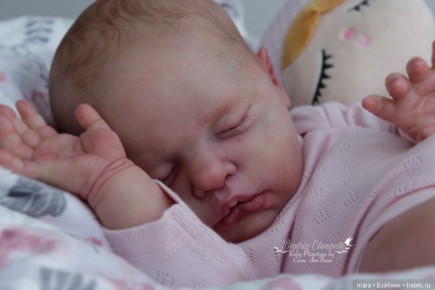 Ruby скульптора Cassie Ann Brace, автор прототипа Beatriz Clemente (фото 8)