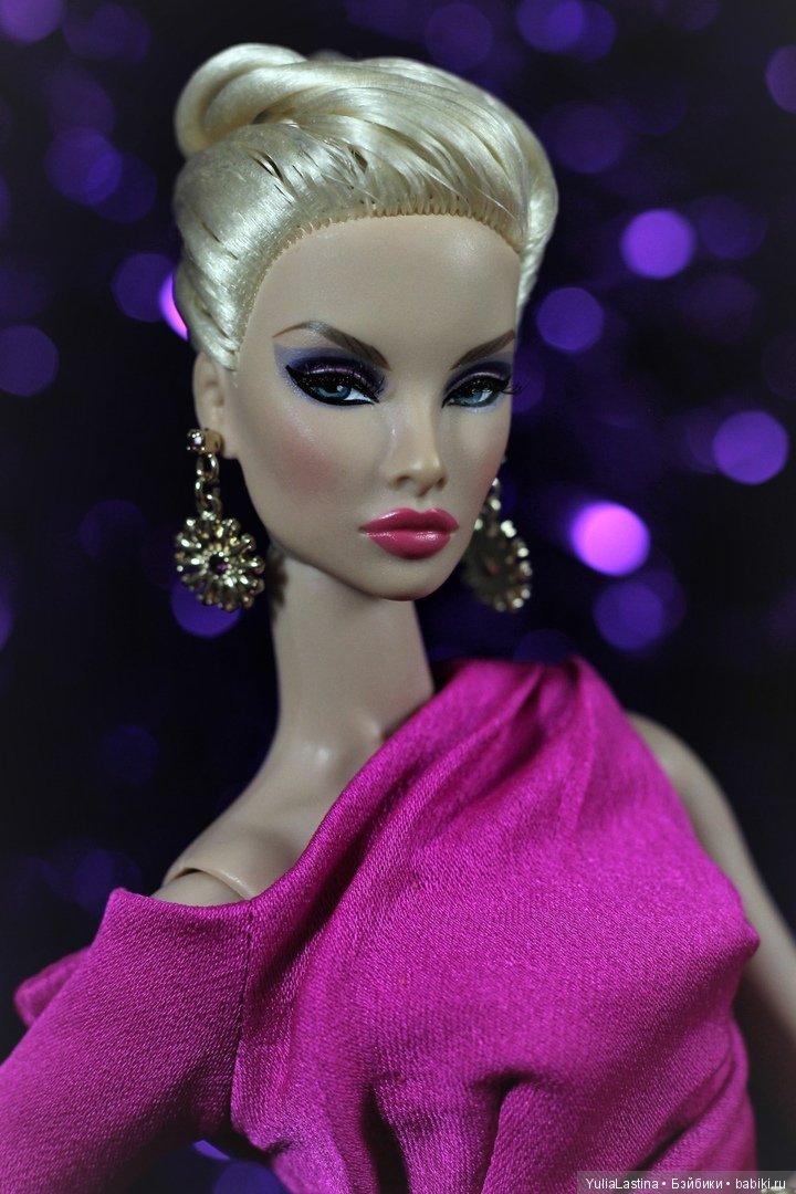 Luxuriously Gifted Natalia (фото 3)