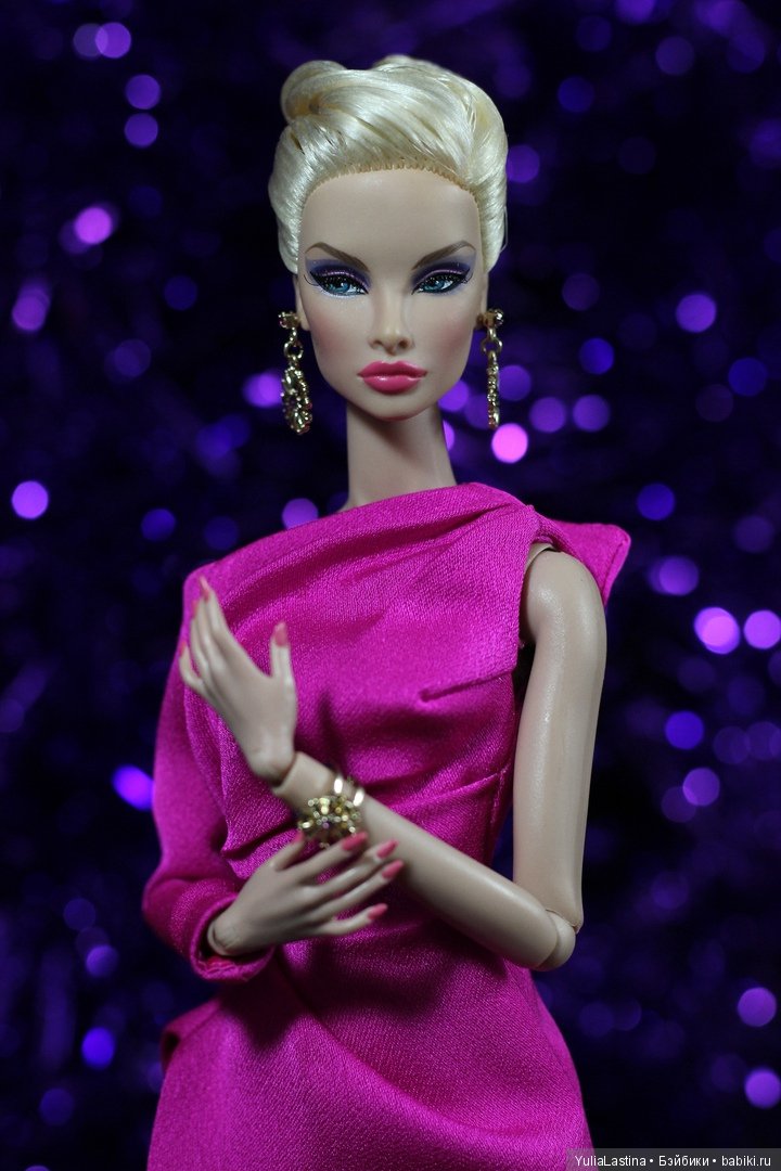 Luxuriously Gifted Natalia