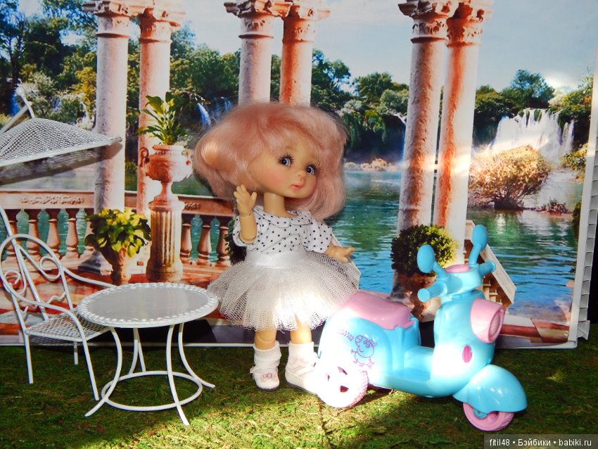 Ника и мопед — Куклы Nikki Britt (Никки Бритт): авторские BJD (БЖД)