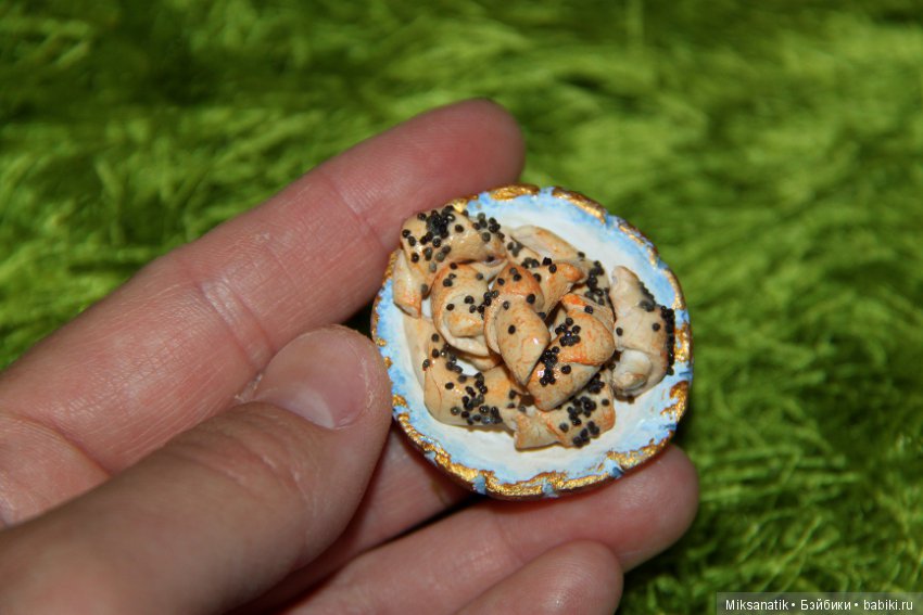 Подарки для зверят — Кукольная миниатюра своими руками: еда