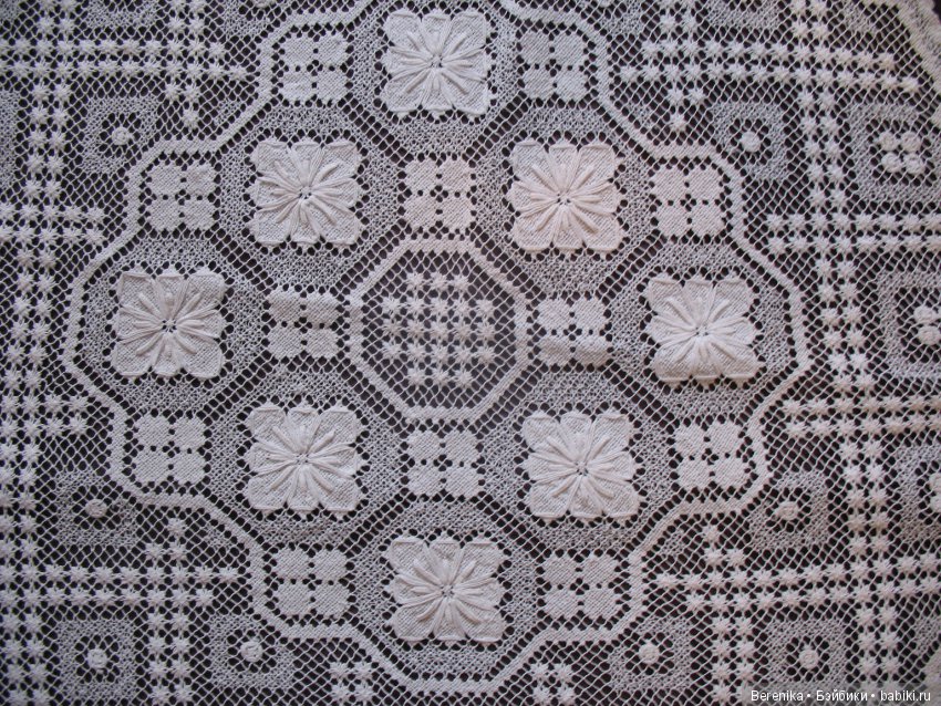 История кружева: путь от рыболовной сети до филейно-гипюрной вышивки (фото 5)