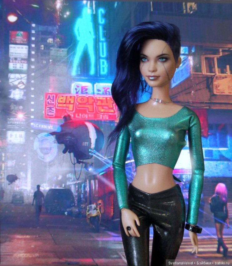 Хотите заглянуть в будущее - Барби ООАК (фото 10)