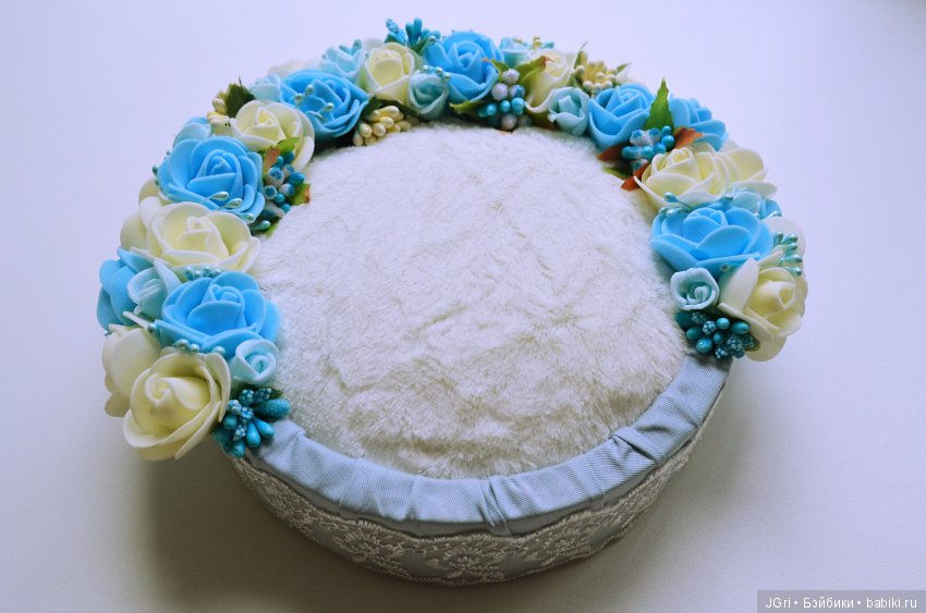 Цветочная лежаночка для маленькой феи