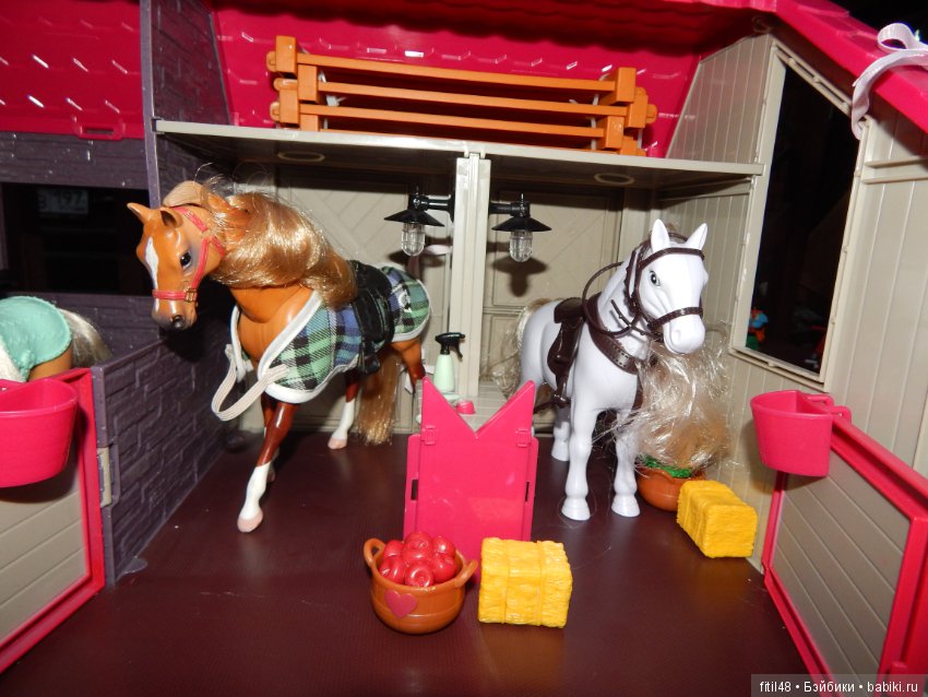 Ника на конюшне — Куклы Nikki Britt (Никки Бритт): авторские BJD (БЖД)