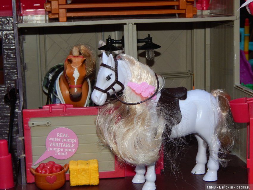 Ника на конюшне — Куклы Nikki Britt (Никки Бритт): авторские BJD (БЖД)