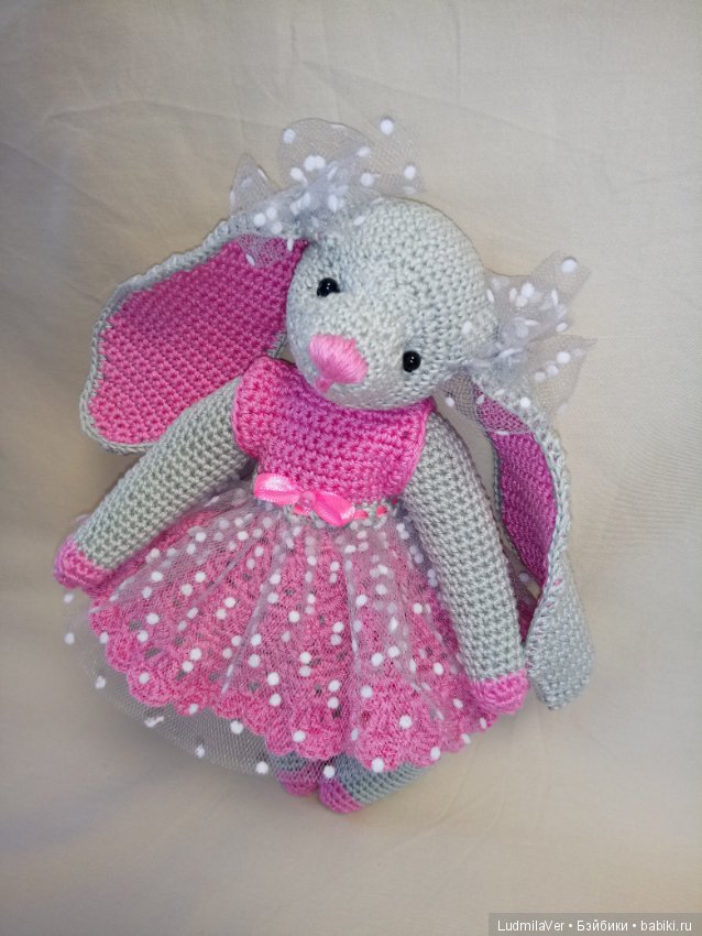Милашка Крольчушка 27 см — Вязаные игрушки и амигуруми: крючком