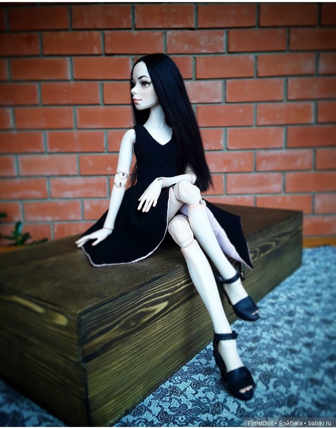 Фарфоровые портретные куклы