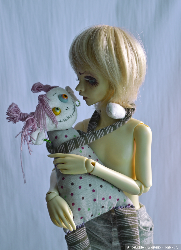 Что-то там происходит О_О