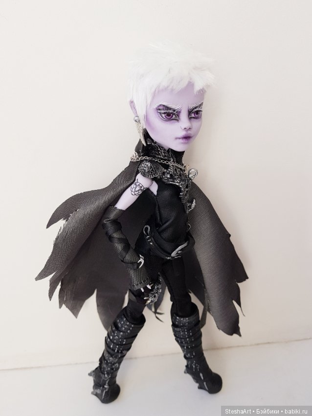 Ведьмачка. Охотница на демонов. ООАК МХ (фото 9)