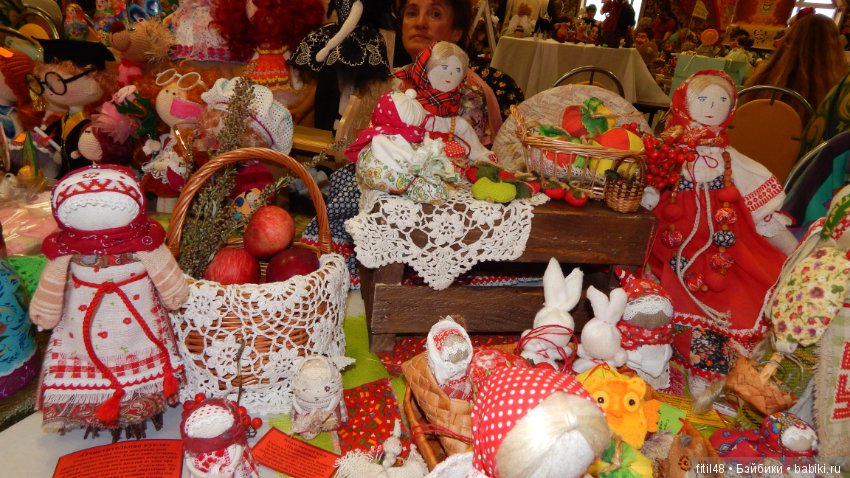 Москва. Измайловский Кремль. Праздник кукол