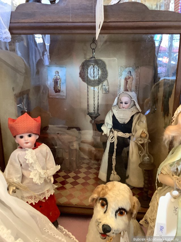 Брюгге. Бельгия 2019 . Выставка кукол и медведей. Часть 1