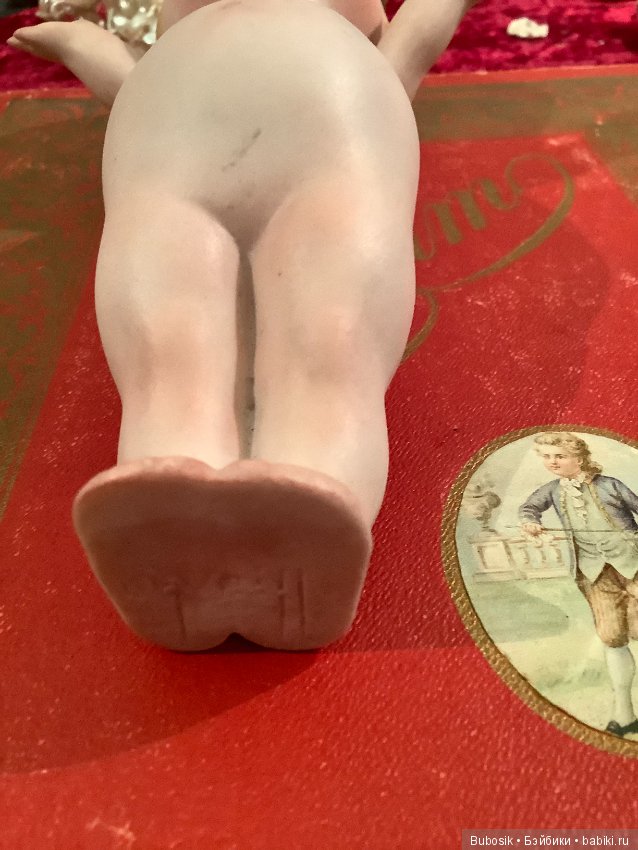 Брюгге. Бельгия 2019 . Выставка кукол и медведей. Часть 1