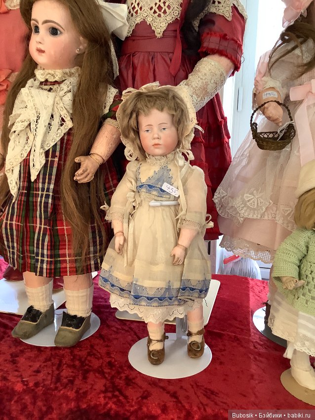 Брюгге. Бельгия 2019 . Выставка кукол и медведей. Часть 1