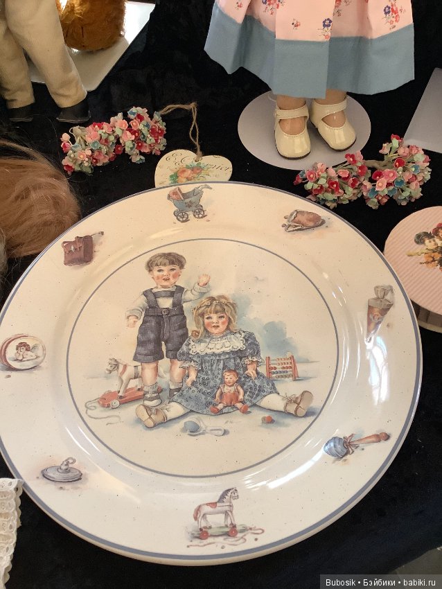 Брюгге. Бельгия 2019 . Выставка кукол и медведей. Часть 1