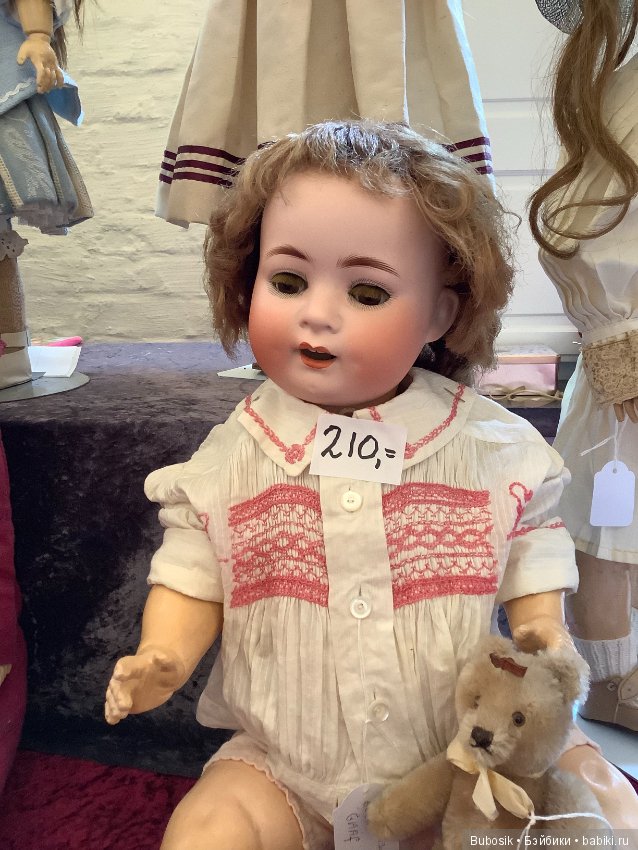 Брюгге. Бельгия 2019 . Выставка кукол и медведей. Часть 1 (фото 7)