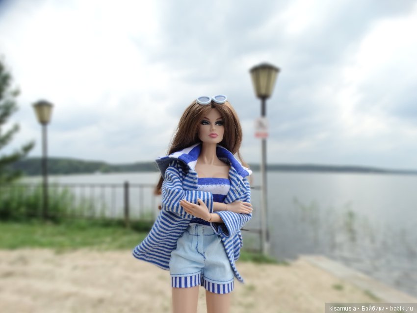 На пляже в пасмурный день (фото 2)