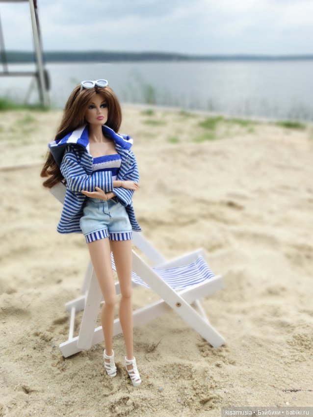 На пляже в пасмурный день (фото 3)