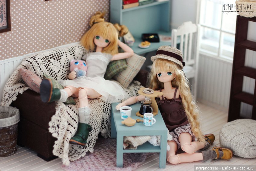 Выпьем кофе с Майей и Мией? Azone Pure Neemo