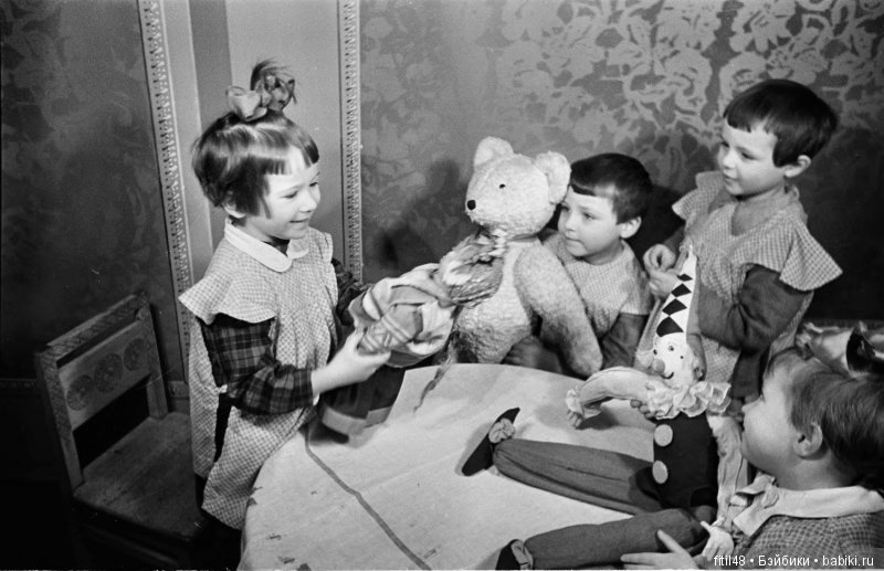 Дети 70-х играют в куклы — Интересное и необычное: фотоподборки