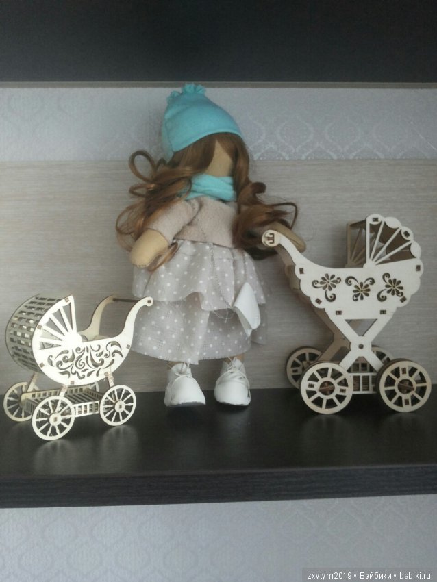 Коляска для беременной куклы