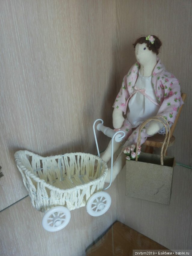 Коляска для беременной куклы (фото 10)