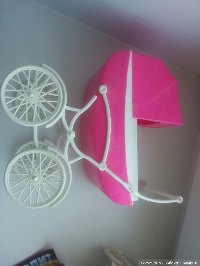 Коляска для беременной куклы