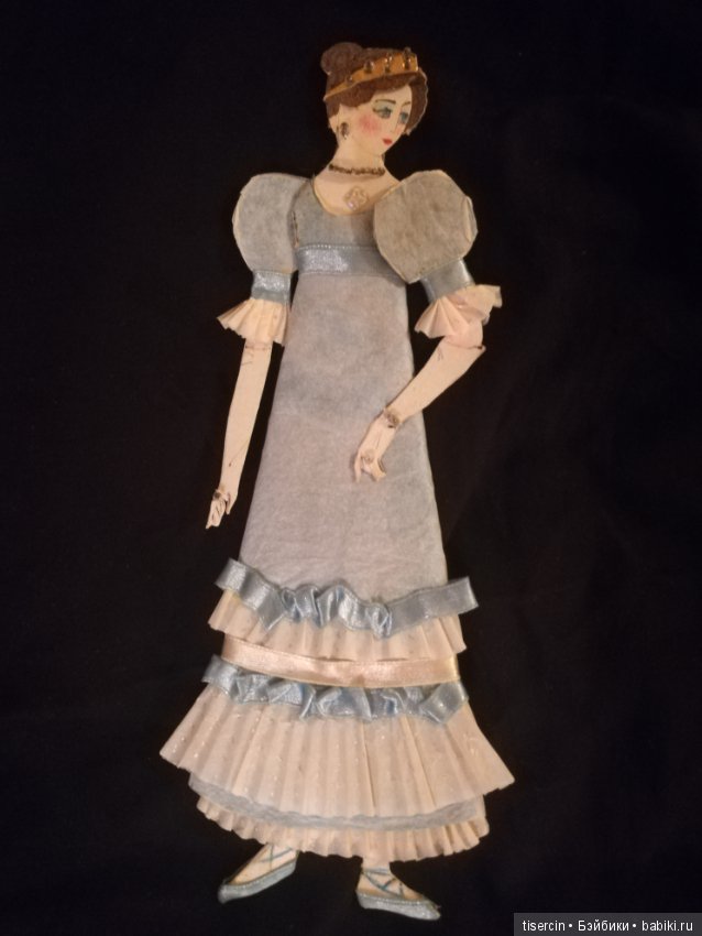 Модные куклы из бумаги — Бумажные куклы с одеждой для вырезания: шаблоны (фото 8)