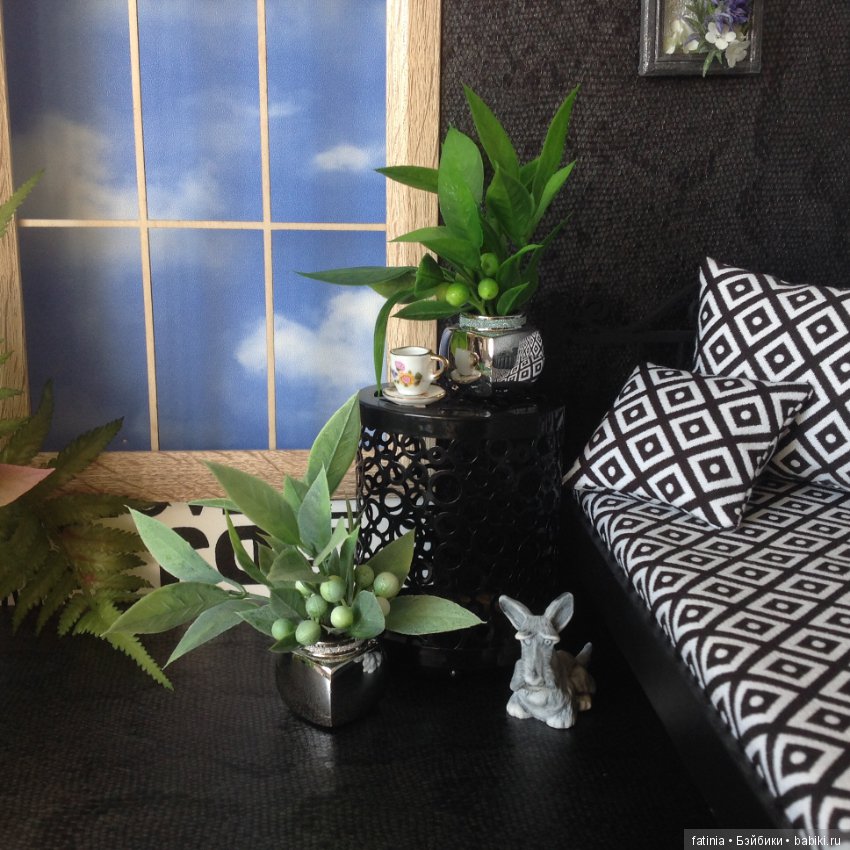 Немного растений и цветов в кукольном интерьере 1:6 (фото 10)