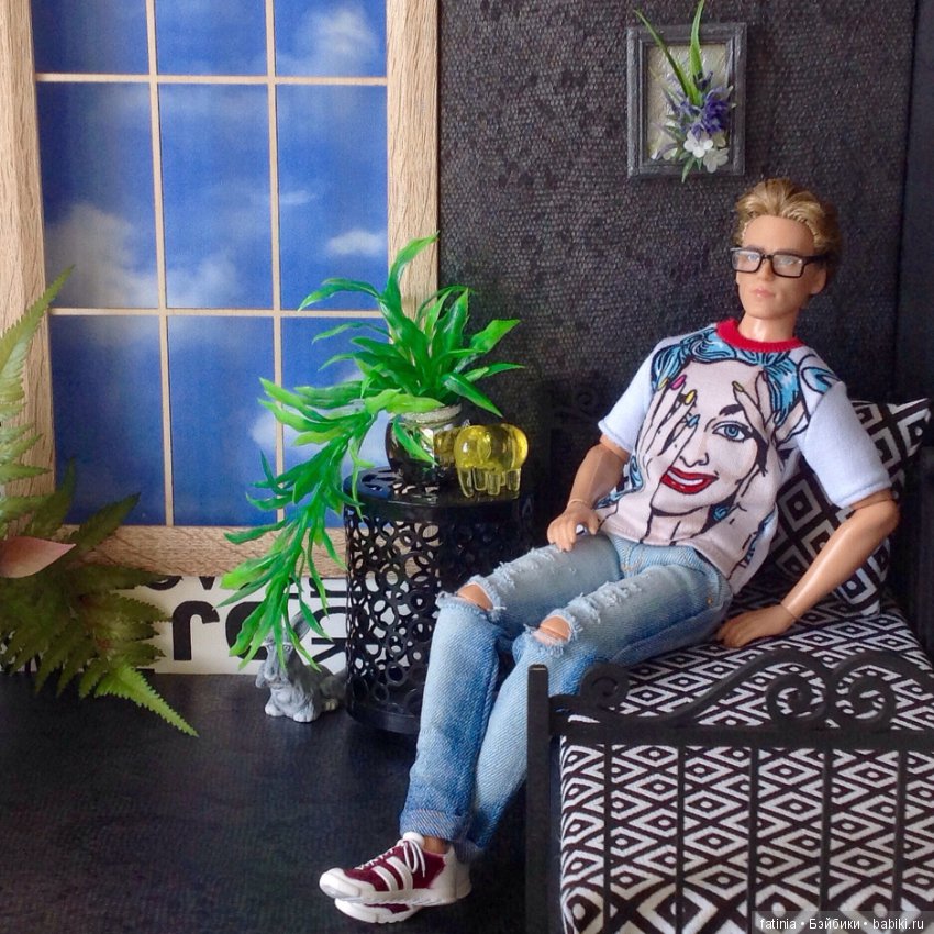 Немного растений и цветов в кукольном интерьере 1:6 (фото 7)