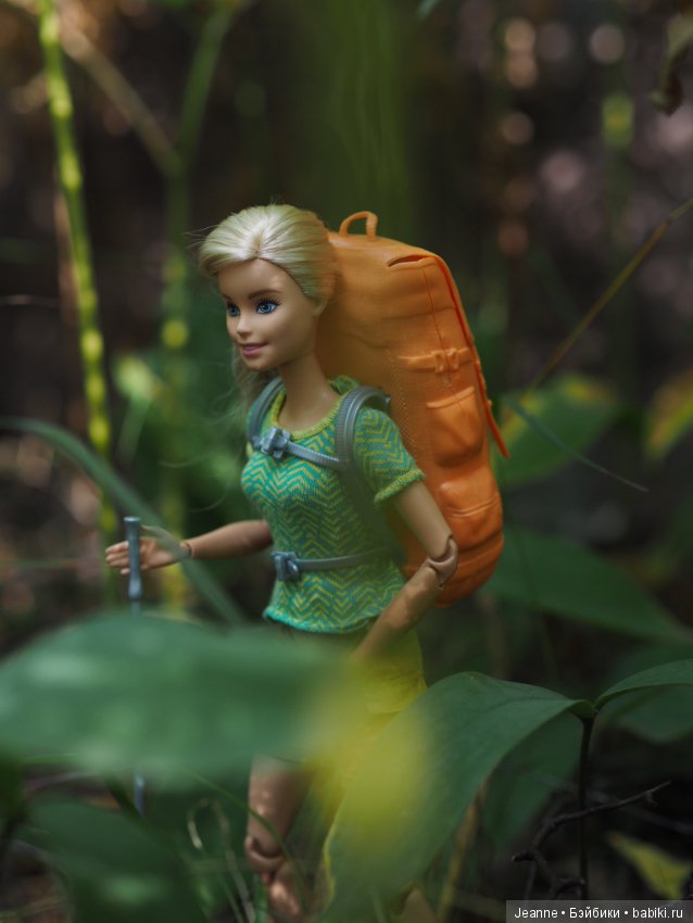 Напоследок — Куклы Barbie (Барби): Looks (фото 3)