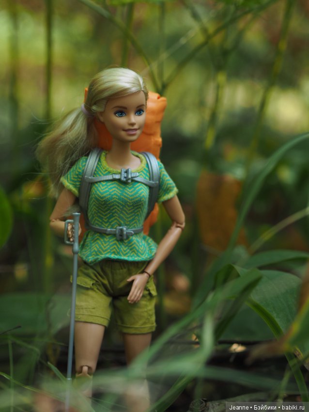 Напоследок — Куклы Barbie (Барби): Looks (фото 2)